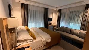 Casa Mimosa Suites 1 Maranatha Revival Avenue, Area B , Besides Index Filling Station After 40-40 Owerri Imo State Book with Cloza.