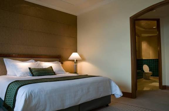 Lobic Meridian Hotel. Portharcourt Road by white man Filling station Owerri Imo state Book With Cloza Call / Chat Below
