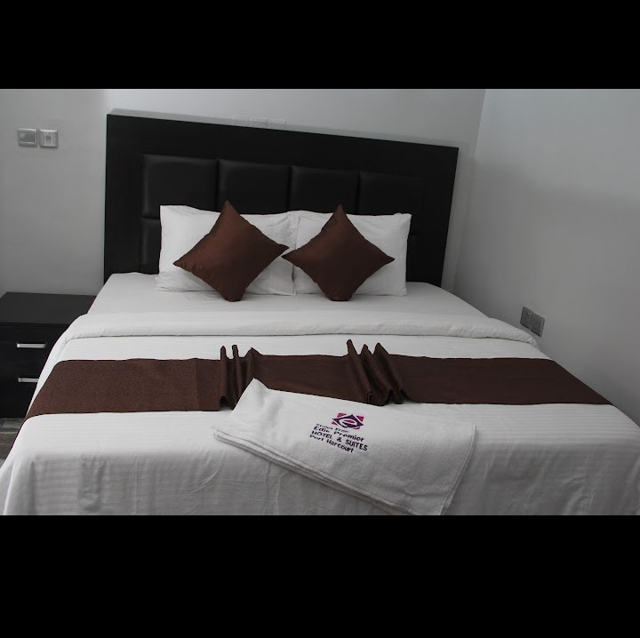 EDIS PREMIER HOTEL AND SUITE, NO 3 ABACHA ROAD, NEW GRA PORTHARCOURT, RIVERS STATE. For Easy Bookings And Reservations, Please Contact Our Cloza App Representative On Call And Watsapp. Details Below
