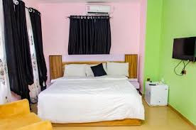 E45 Hotels and Suites. Behind Advent Church, Egbu/Naze Road Owerri. Imo State. Book With Cloza.