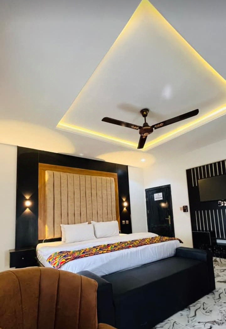 TRANQUILITY HOTELS, 2 OTU STREET, NUNG OKU, OFF AKA ROAD, UYO, AKWA IBOM STATE. For Easy Bookings And Reservations, Please Contact Our Cloza App Representative On Call And Watsapp. Details Below
